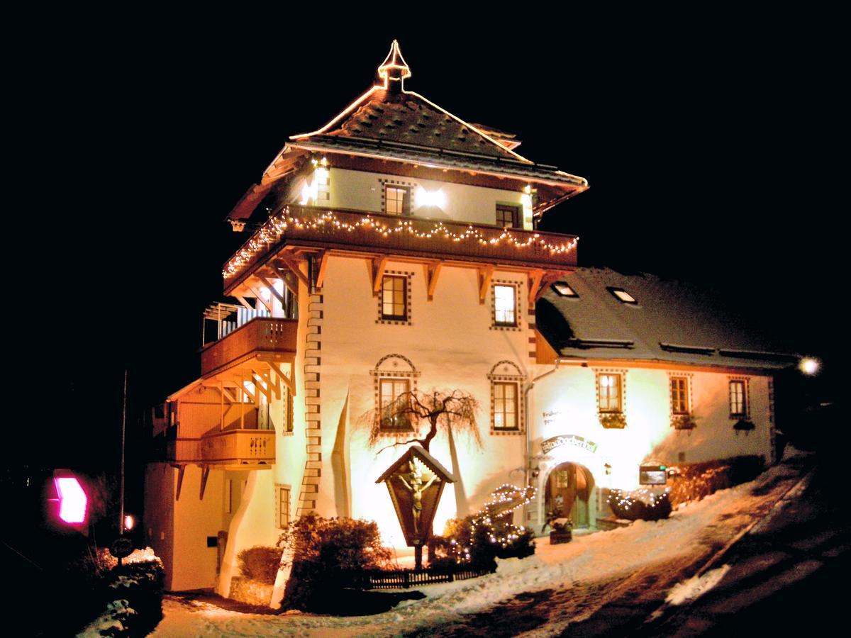 Staudacher Hof-Das Romantische Haus มิลชตัทท์ ภายนอก รูปภาพ